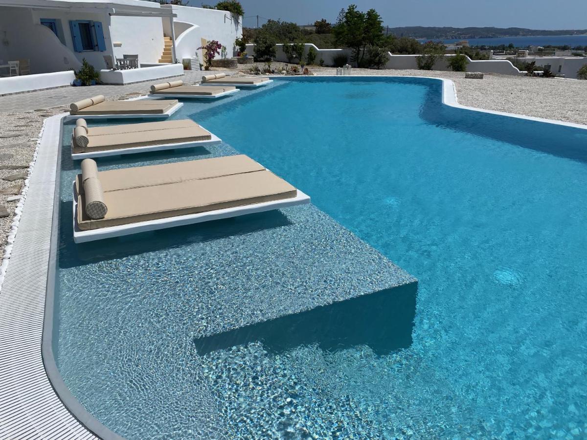 آداماس Blu Suites And Studios المظهر الخارجي الصورة
