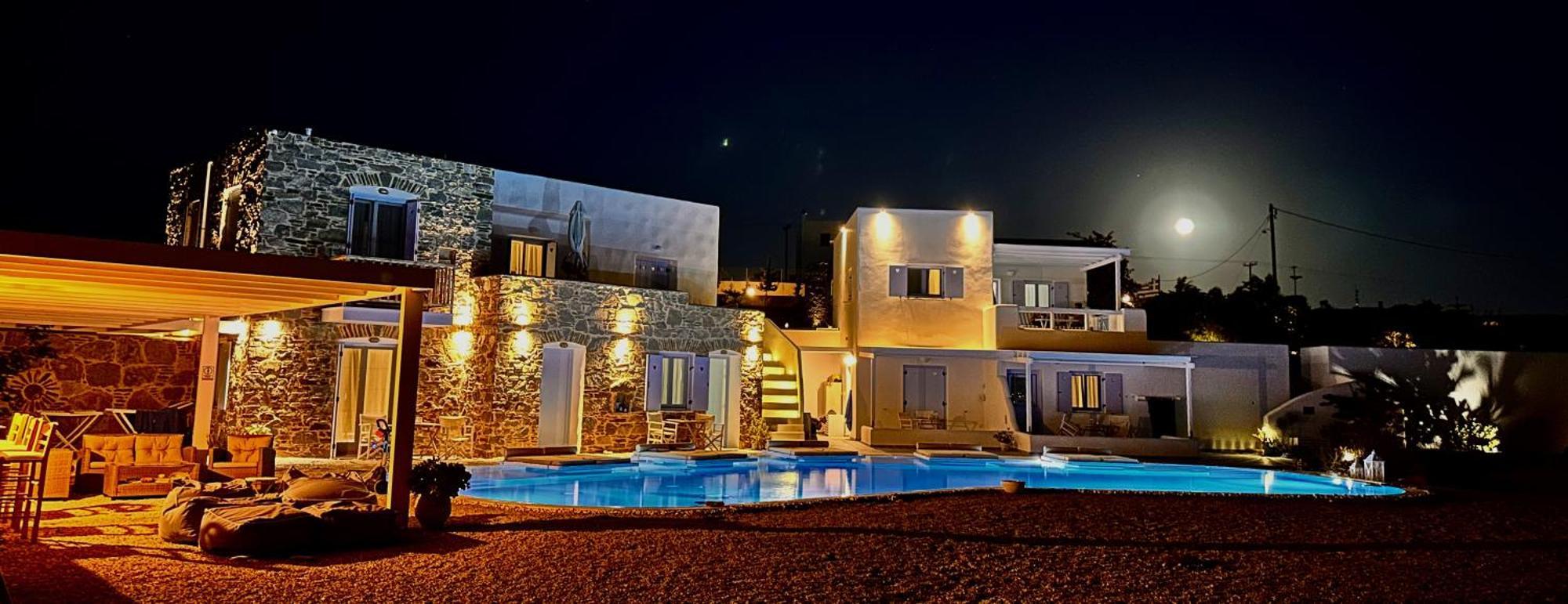 آداماس Blu Suites And Studios المظهر الخارجي الصورة