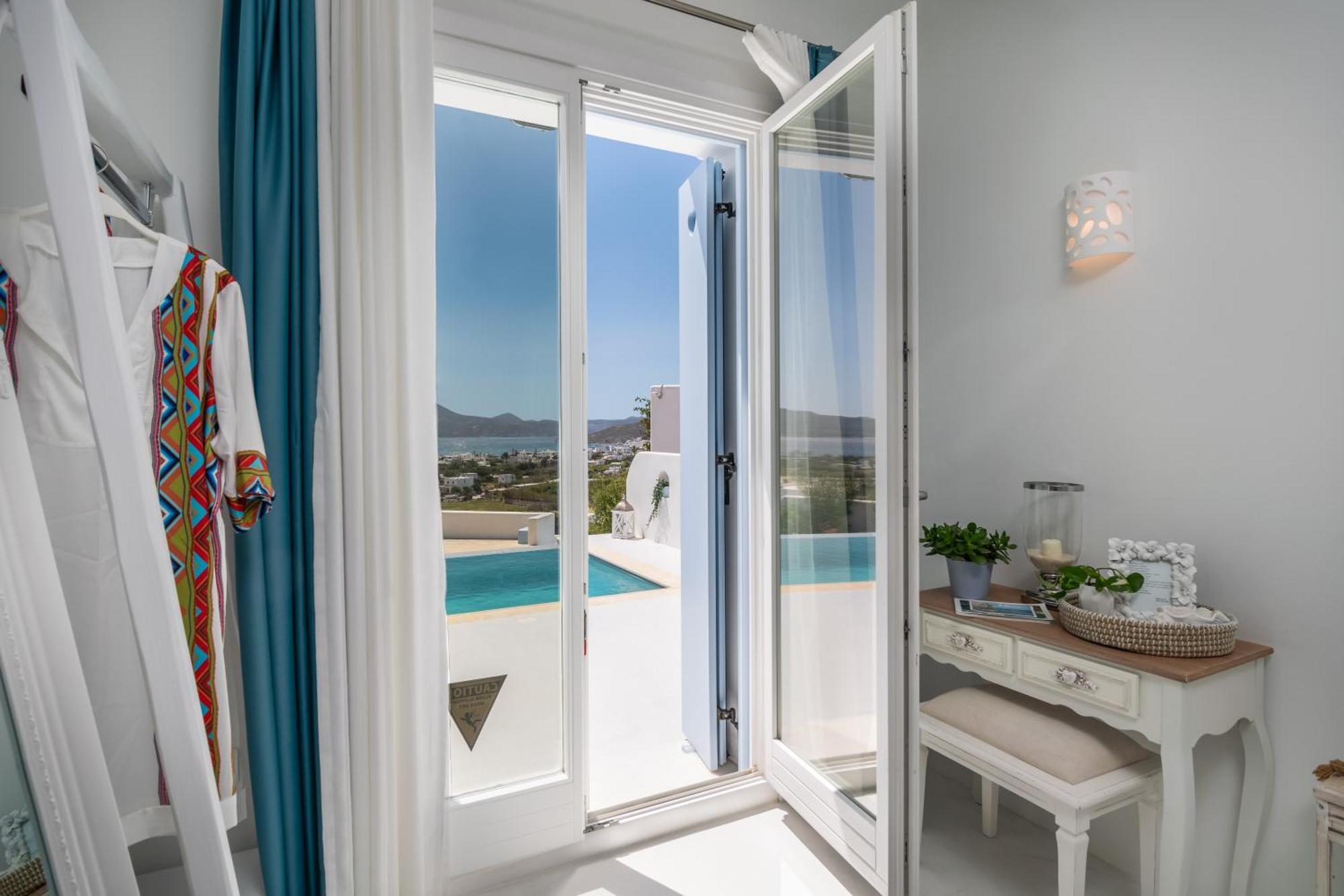 آداماس Blu Suites And Studios المظهر الخارجي الصورة