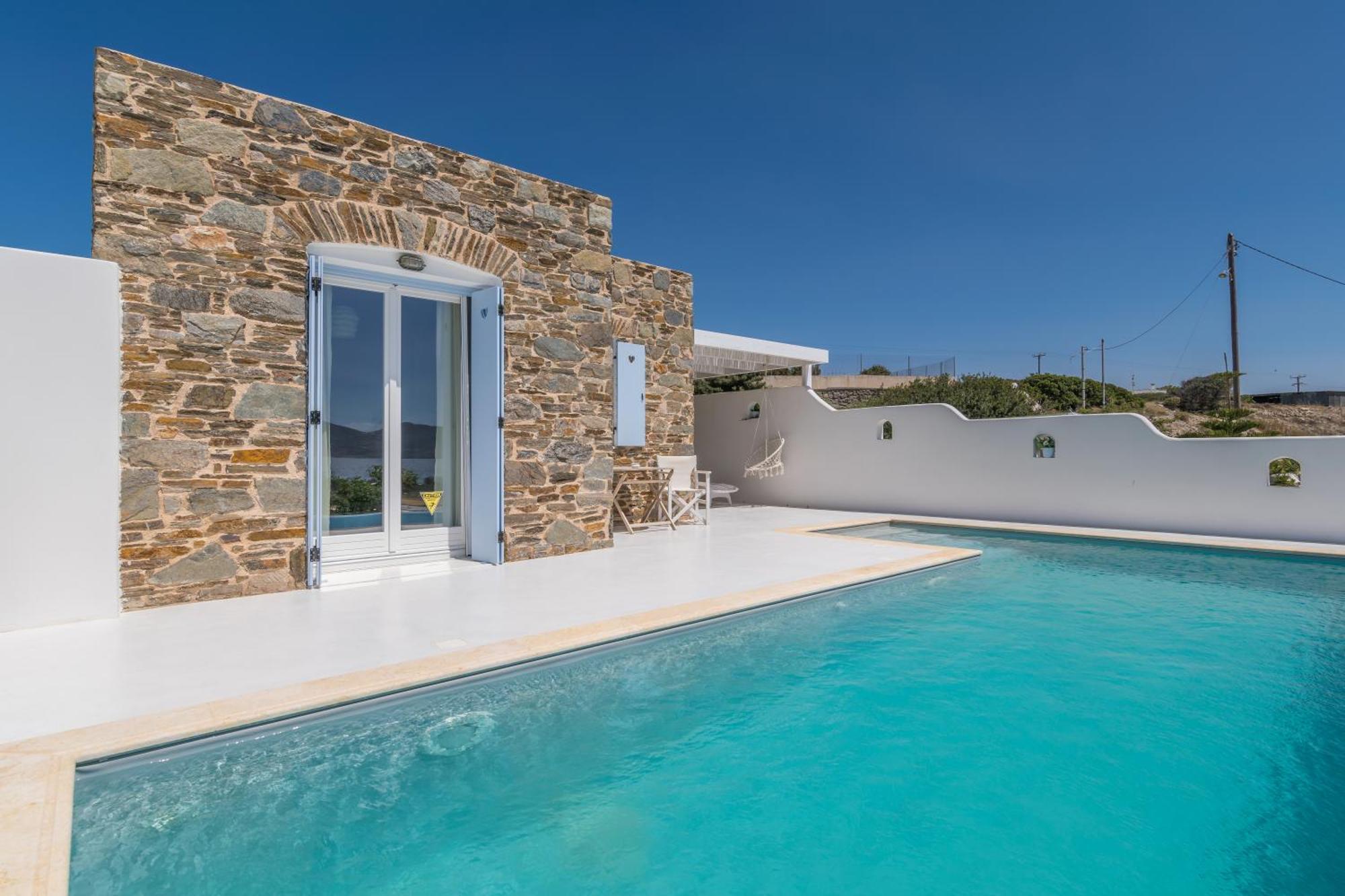 آداماس Blu Suites And Studios المظهر الخارجي الصورة