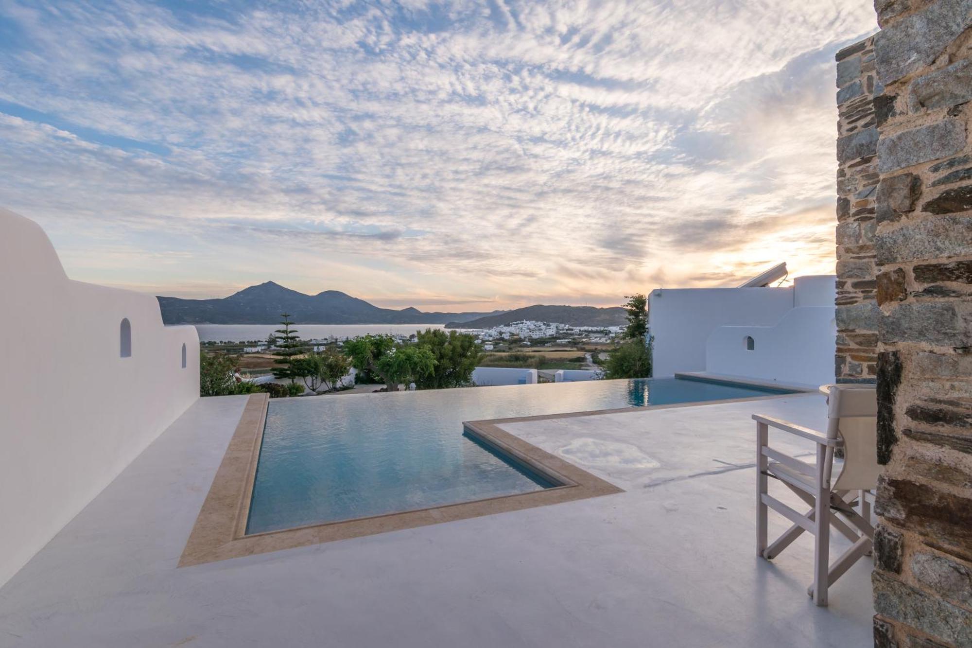 آداماس Blu Suites And Studios المظهر الخارجي الصورة