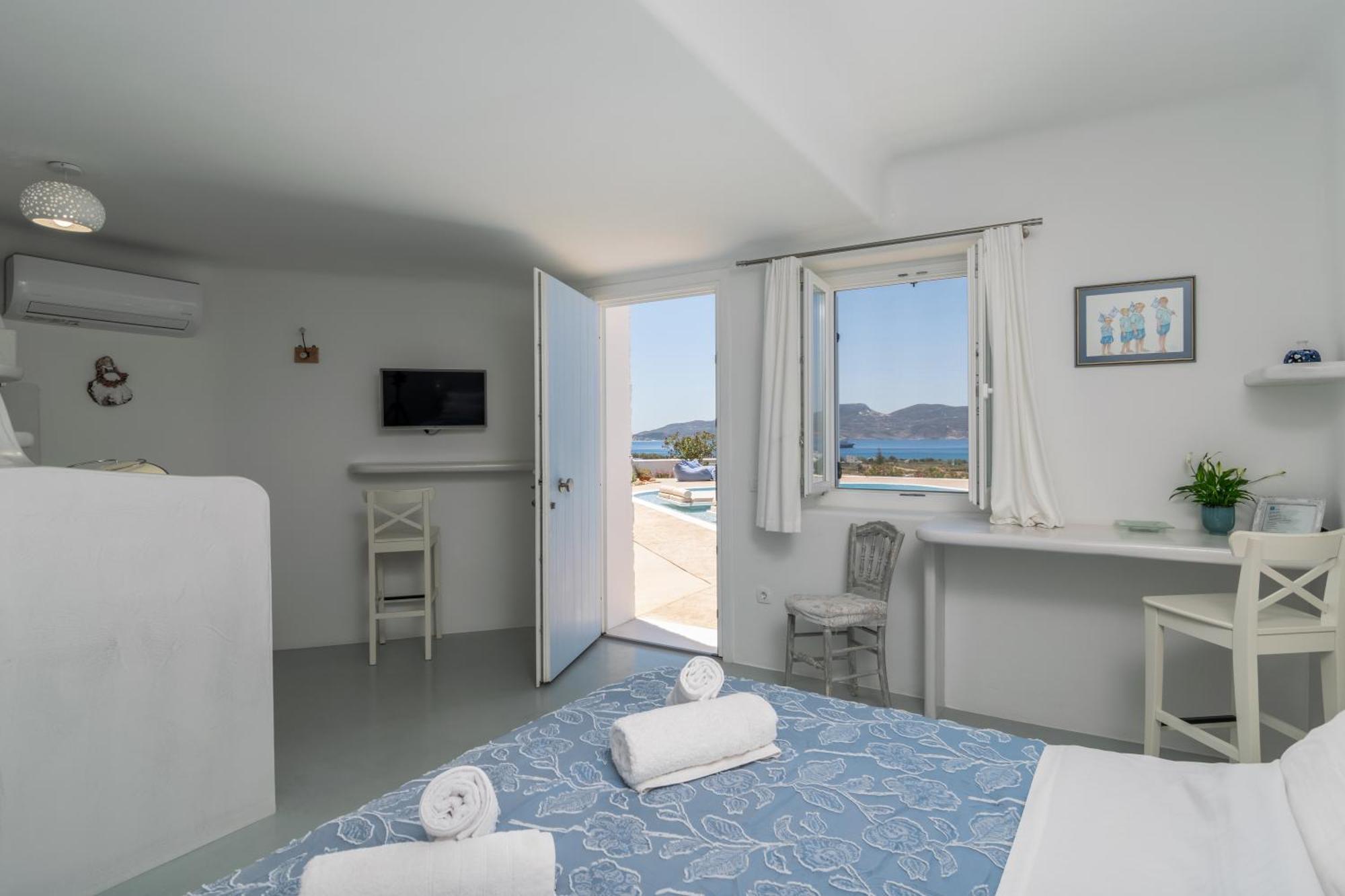 آداماس Blu Suites And Studios المظهر الخارجي الصورة